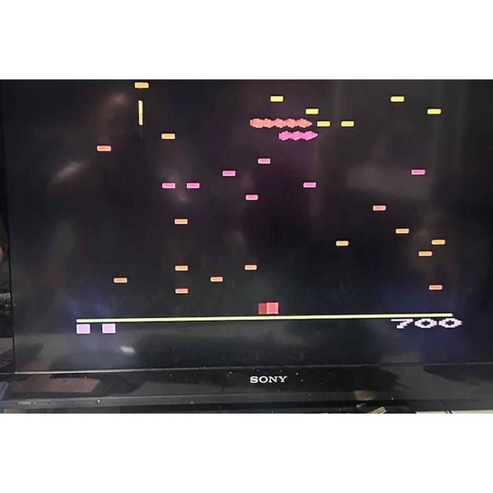 Atari Flashback 8  Classic Gaming Console  W/105  Retro Games Preloaded 2 Joystk